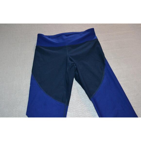 25201 Under Armour Gym Pants Capris Workout Blue Size Medium Fitted Womens - Picture 2 of 6